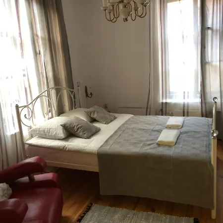 ゲストハウス Kamienica Centrum 3*